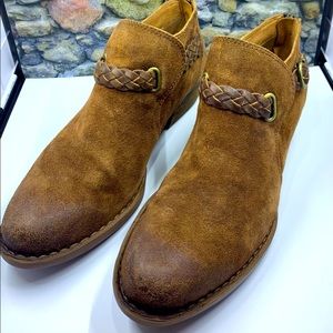 BORN Sylvia Leather Booties